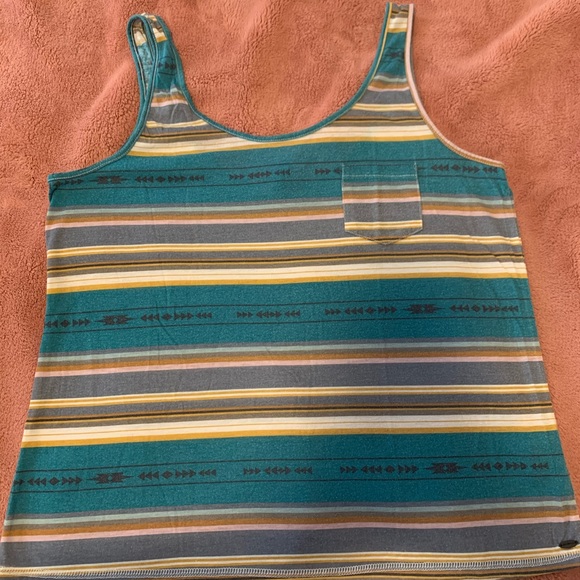 O’Neill tank top - Picture 1 of 3